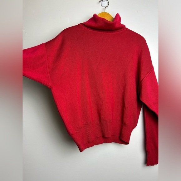 OBERMEYER Vtg Wool Red Crop Long Sleeve Turtleneck Pullover Sweater size M - Picture 4 of 11
